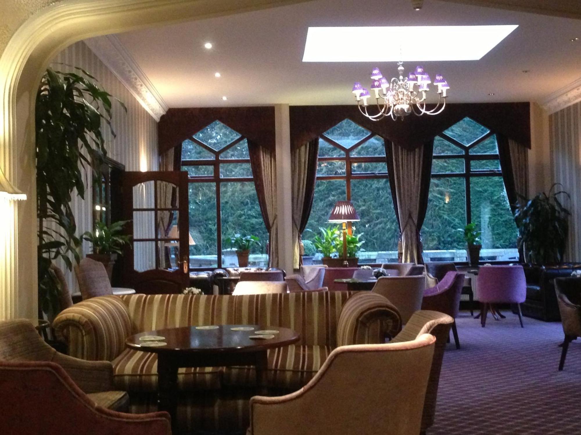 Oakwood Hall Hotel Бингли Экстерьер фото
