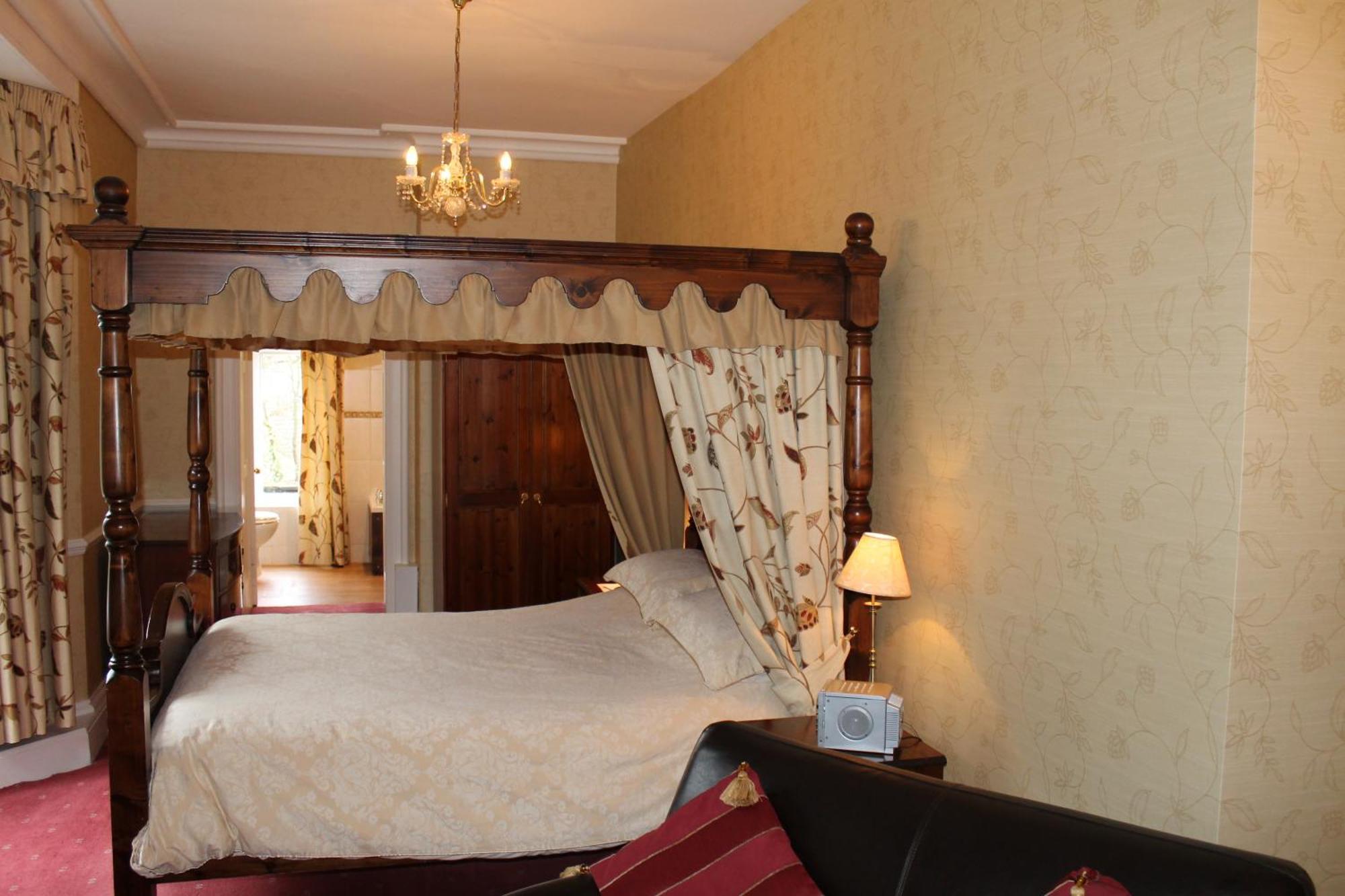 Oakwood Hall Hotel Бингли Экстерьер фото